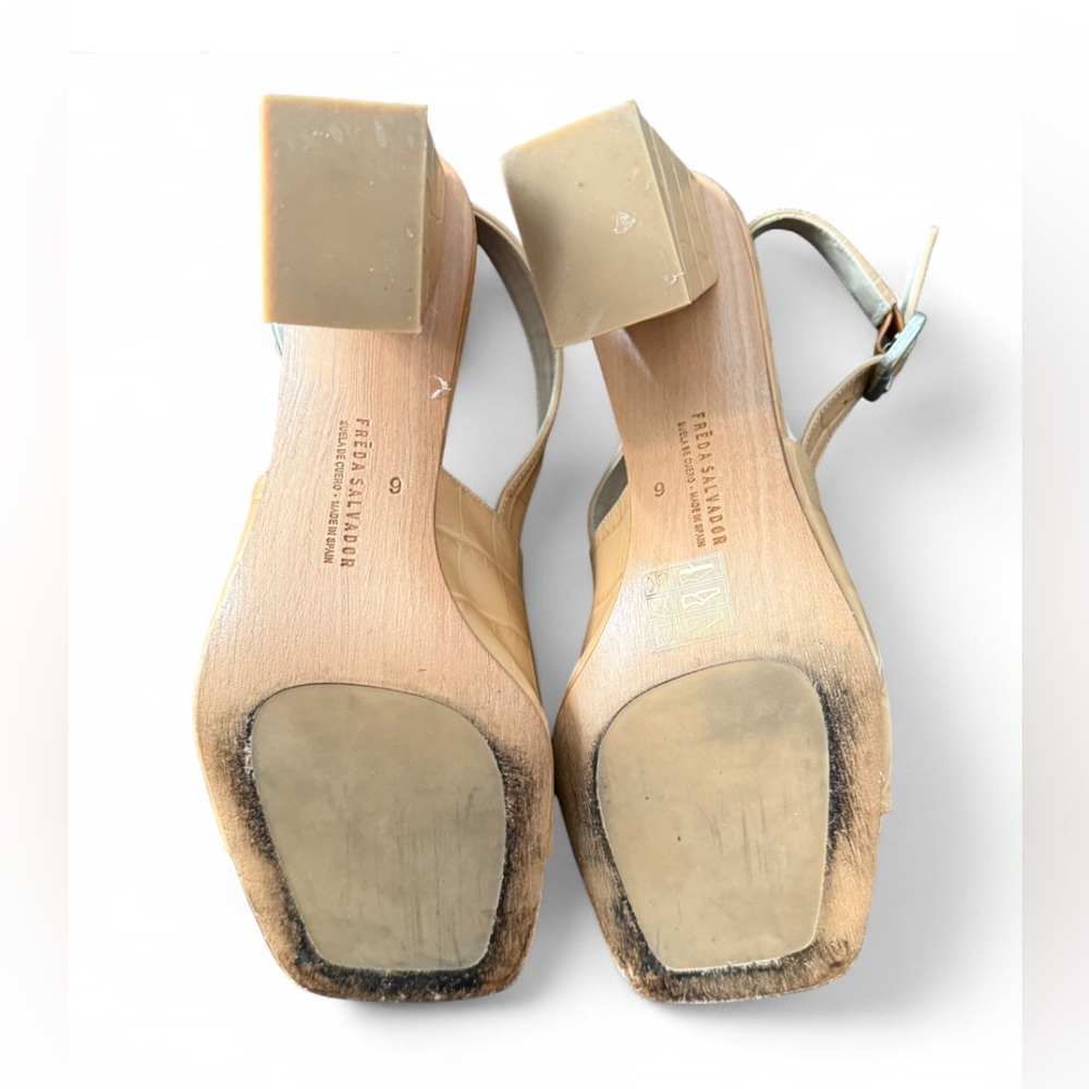 LIKE NEW🌟FREDA SALVADOR | SZ 6 | Cecilia Leather Block Heel Sandal - Picture 6 of 6